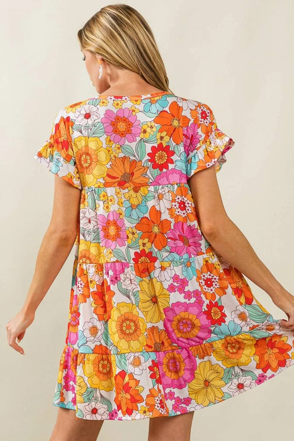 BiBi Floral Short Sleeve Tiered Dress Casual Dresses - Tophatter Daily Deals